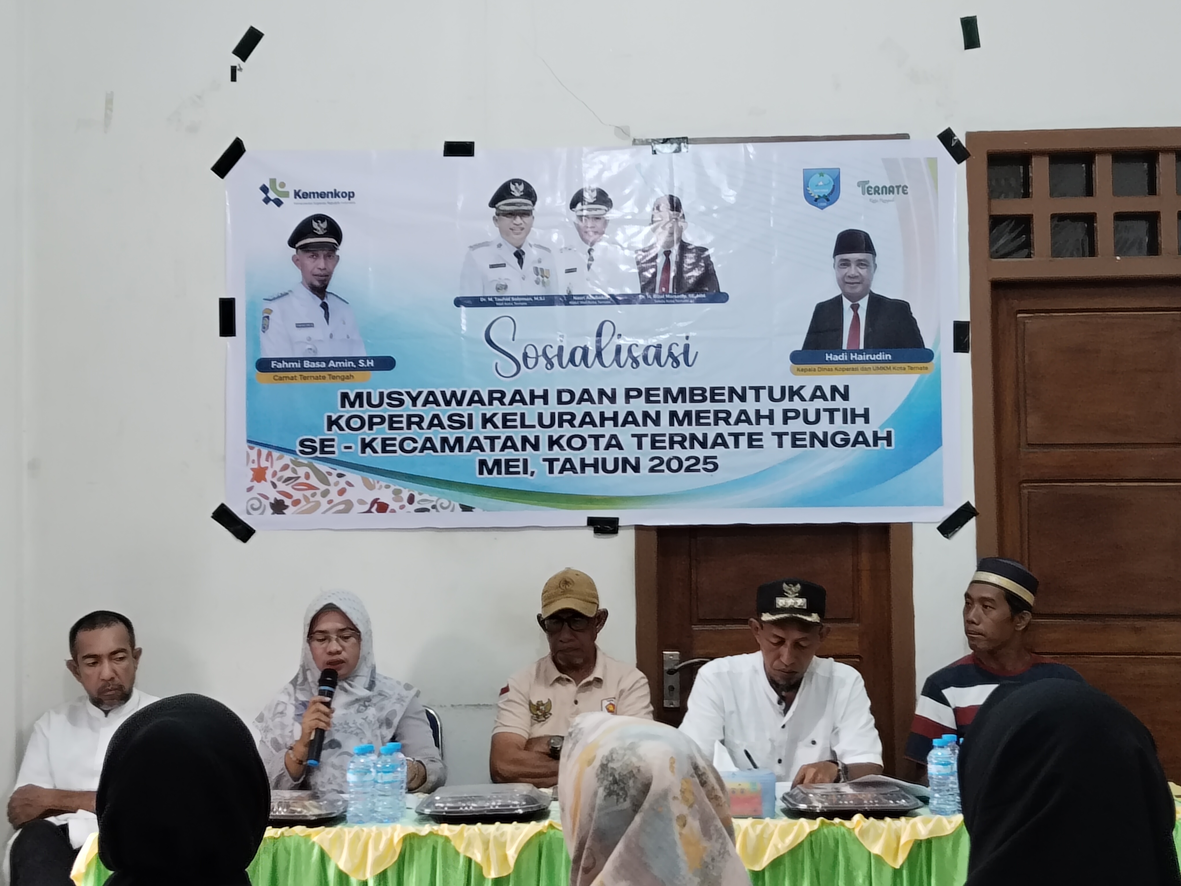Sosialisasi Pembentukan Koperasi Merah Putih di Kelurahan Tanah Raja dan Muhajirin, Ternate Tengah